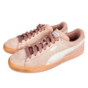 Puma Women's Suede Classic Sneakers in Dusty Pink Size 9.5